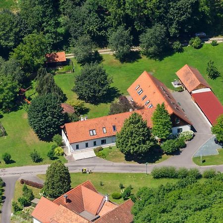 Kuerbishof Gartner Villa Fehring Exterior photo
